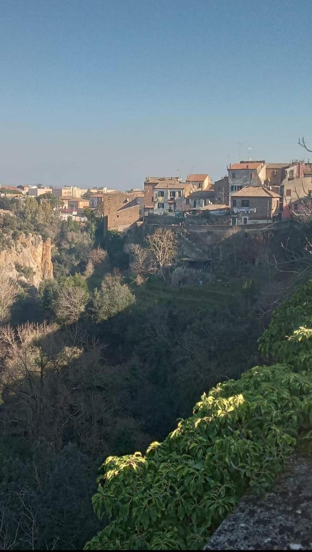 Old Town House La Corte Casa Vacanze Civita Castellana Exterior foto