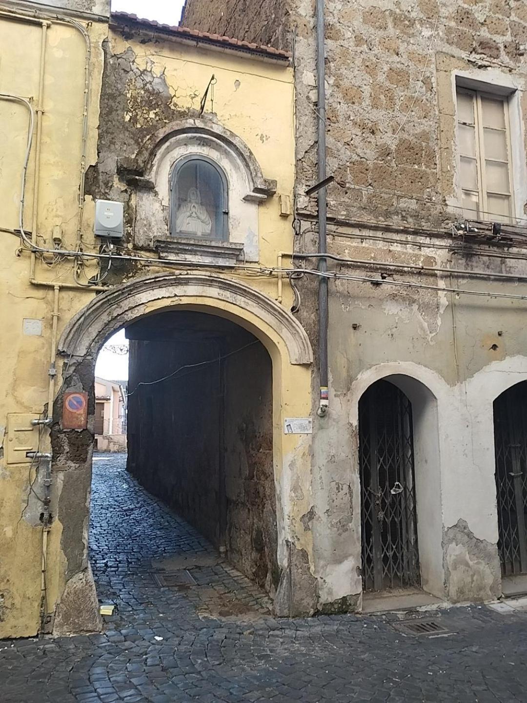 Old Town House La Corte Casa Vacanze Civita Castellana Exterior foto